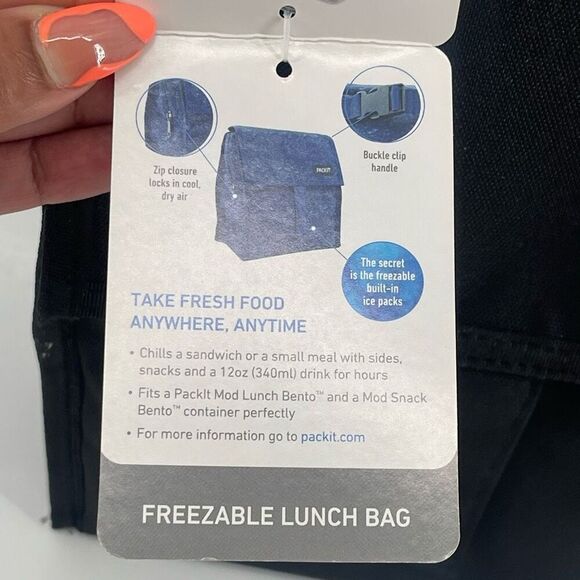 PackIt Black Freezable Lunch Bag – Built-In Ice Packs, New with Tag, Unisex - Picture 7 of 9